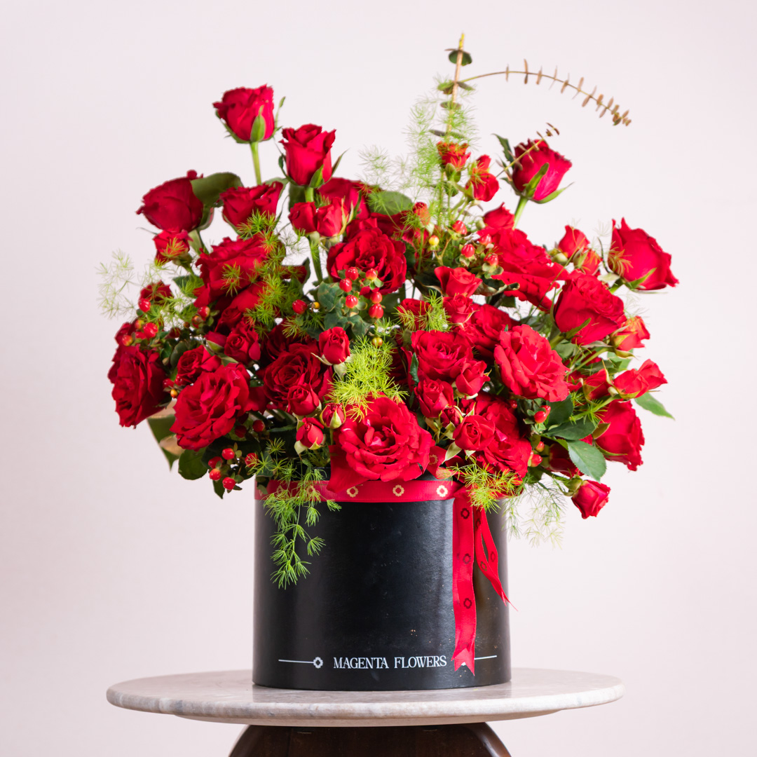 Magenta - Fresh Flowers & Gifts Delivery